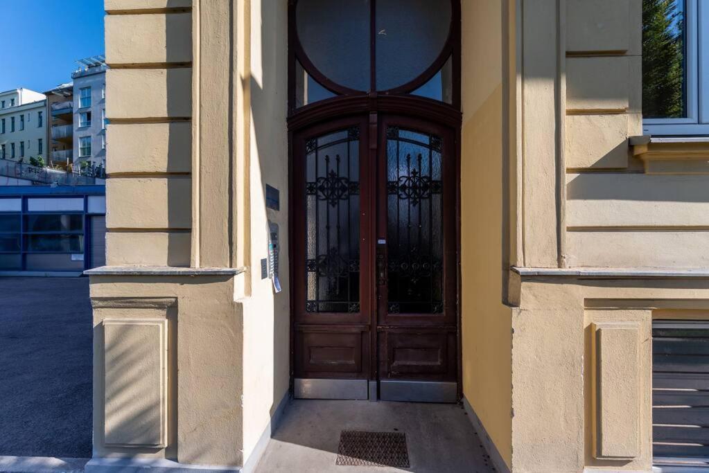 Cozy 1Br Duplex Near Center By Hm Apartment Viena Exterior foto