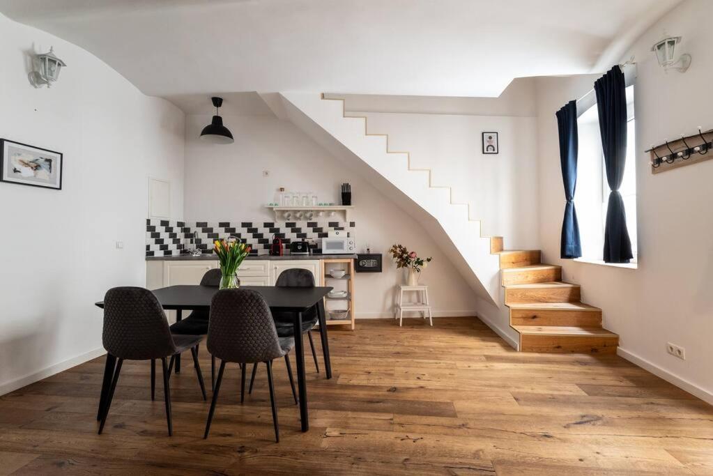 Cozy 1Br Duplex Near Center By Hm Apartment Viena Exterior foto