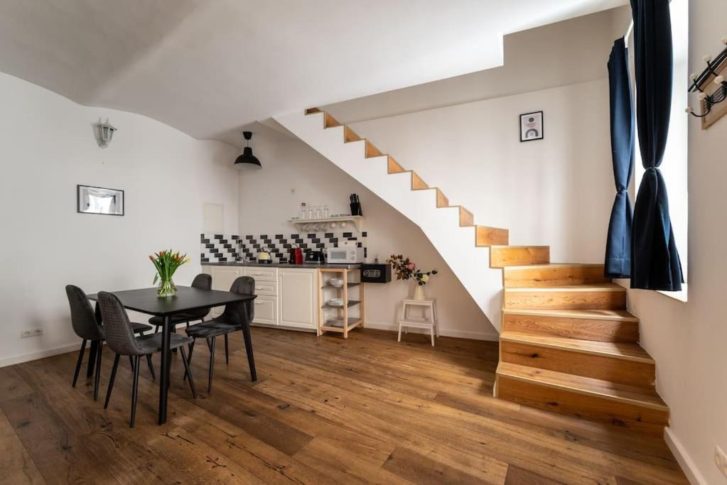 Cozy 1Br Duplex Near Center By Hm Apartment Viena Exterior foto
